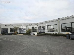 Local bureaux 126 m²