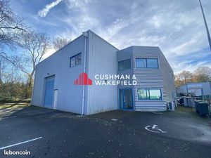 Local d'activité 277 m²