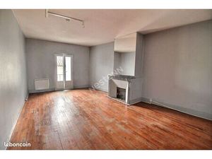 Local commercial 112 m² SAINT JORY