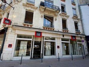 Local commercial 77 m² Saint-Étienne