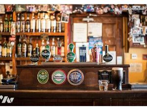 Local Divers 70 m² NANTES