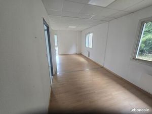 À louer - Bureau lumineux 34m² – Romillé proche centre bourg
