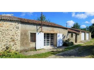 Parking Saint Philbert De Bouaine