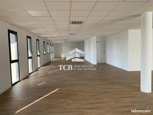 Bureaux 305 m² Haute-Goulaine
