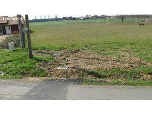Terrain constructible viabilise lot 2 4037 m2
