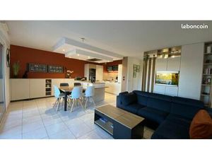 Très beau T3 à MAUGUIO