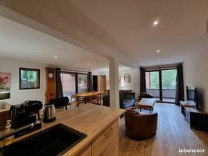 Magnifique appartement T4 situé dans chalet à coté du parc thermal