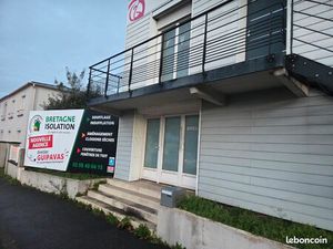 Local commercial brest