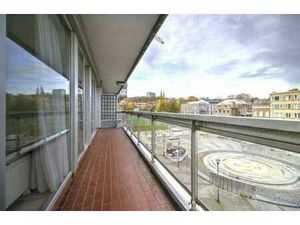 LUMINEUX APPARTEMENT 1 CHAMBRE EN EXCELLENT ETAT AVEC GARAGE