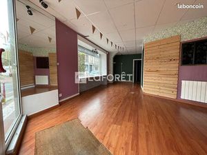 Local commercial 183 m² ELBEUF