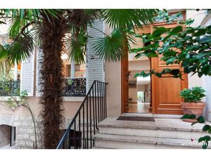 Maison 13 pièces 287 m²