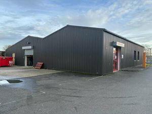 Local d'activités à louer