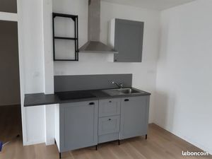 Location appartement T2 39 m2 en RDC + box 5 m2 - centre bourg de CHAUVE