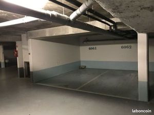 Location Place de parking 5 par 2 mètres