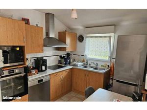 Appartement T3 Saint Chamond centre- Place Saint Pierre 60 m2