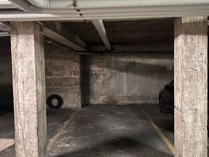 Parking en face de la gare