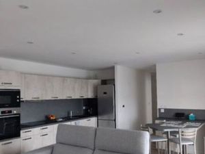 A St Jean de Mts  T3 de 63.62 m2