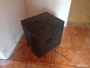 A louerf3 650 un mois cotion un mois loîer l'eau et lumière conprix