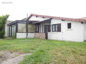 Petite Maison avec Jardin au Calme