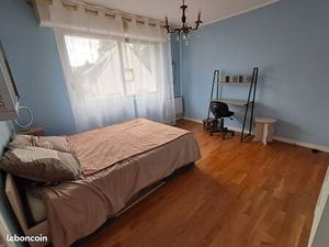 Chambre étudiante ou stagiaire