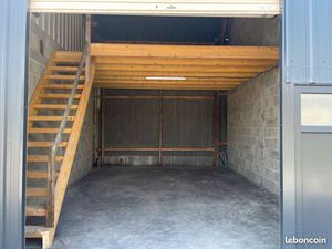 Atelier / garage /entrepot