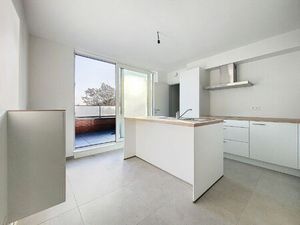 Appartement à louer avec garage et terrasse   Pecq (VBD64604)