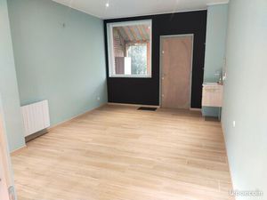 Local commercial hyper centre