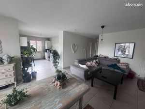 Appartement F3 avec balcon à 2 pas du centre ville ANDREZIEUX BOUTHEON