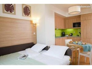 Studio 1 pièce 25 m²