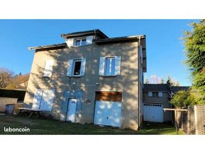 Maison 10 pièces 150 m²