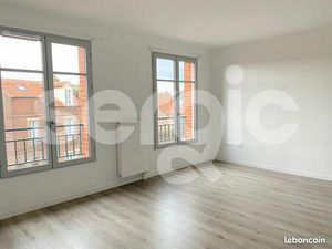 Studio 1 pièce 28 m²