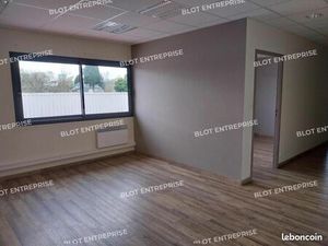 Bureaux 80 m²