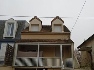 Loué studio meublé ds une maison