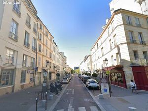 Local commercial 68 m² VERSAILLES