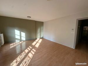 A louer appartement f2 centre ville