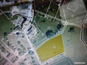 Terrain 2 200 m² La Villeneuve Bellenoye Et La Maize