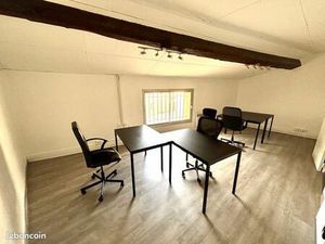 À louer bureaux Vendargues Centre ville