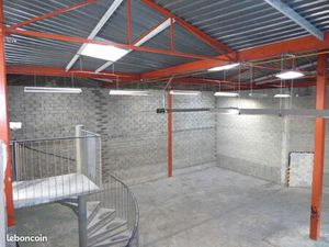 Local 1583 m² SAINT ETIENNE