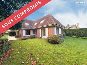 Pavillon 7 pièces 211 m²