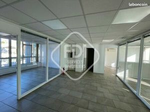 Bureaux 88 m²