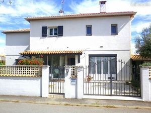 Maison T8 dans quartier calme de Mauguio rénové complètement