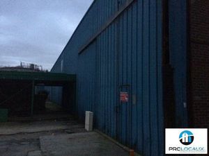 Local d'activité 225 m²