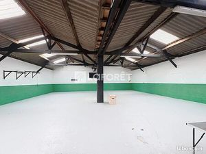 Entrepôt 217 m² BAILLEUL