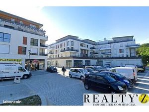 Local commercial 122 m²