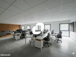 Bureaux 493 m²