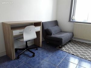 Appart f1 meubles étudiants ou stagiaires a 650 TCC disponible