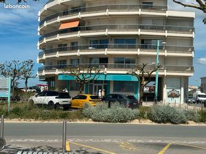 BUREAU/ LOCAL COMMERCIAL - SAINT JEAN DE MONTS - 145 m². Vue mer