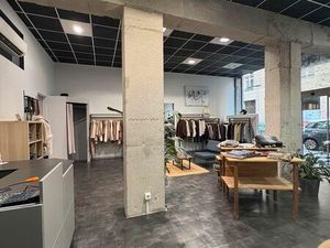 Local commercial 86 m²