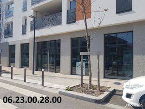 Local neuf centre ville 110m2