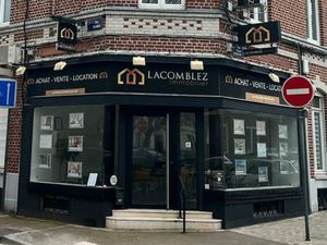 Vauban / la catho local commercial parfait emplacement